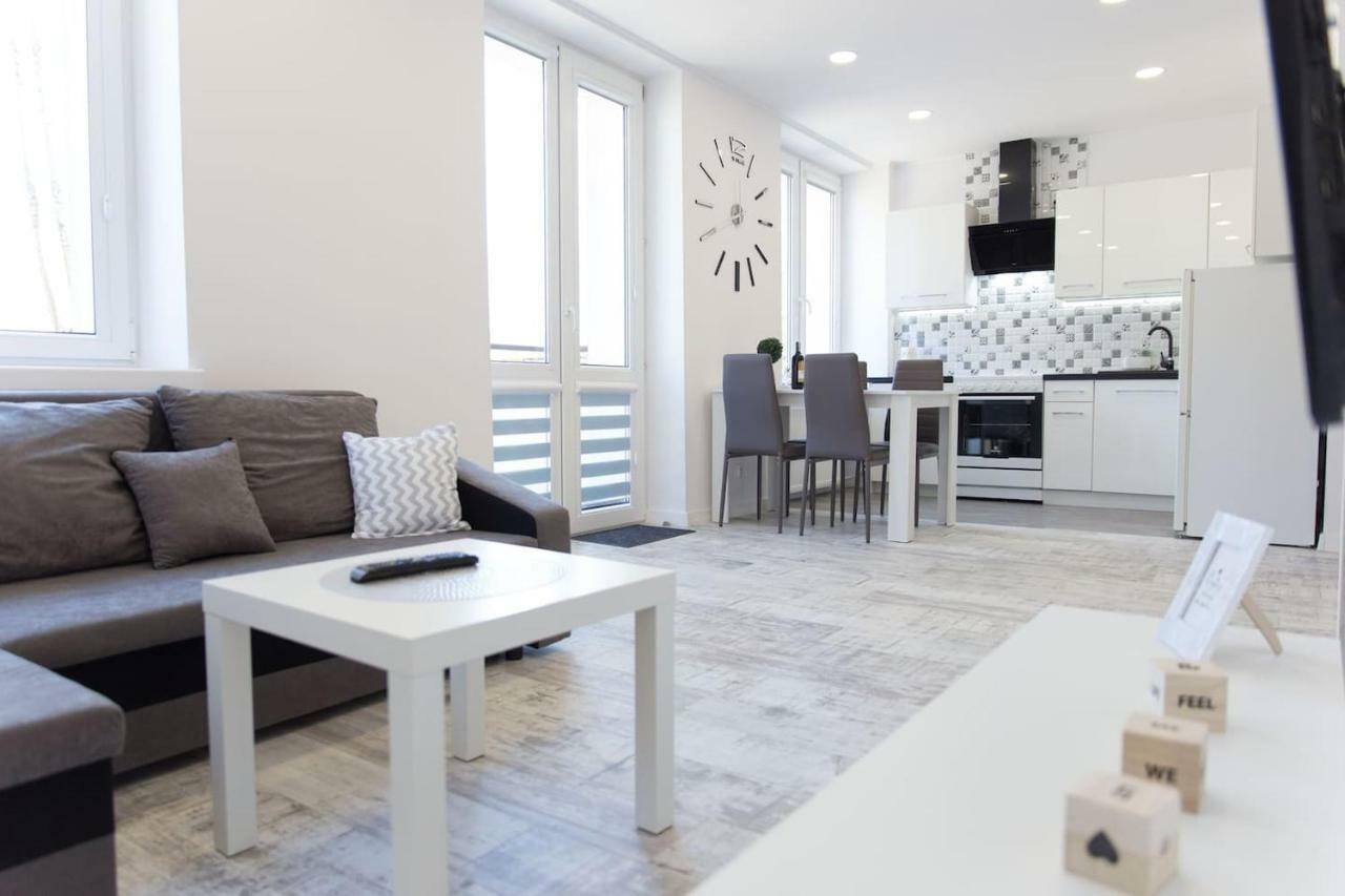 Md Location Center Apartment